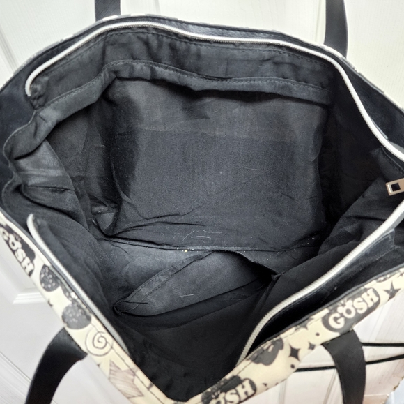 Mickey Mouse Disney Purse - Picture 3 of 3